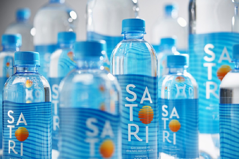 Đại lý giao nước uống tinh khiết đóng chai chính hãng nhất hiện nay 3 Nuoc uong tinh khiet dong chai Satori